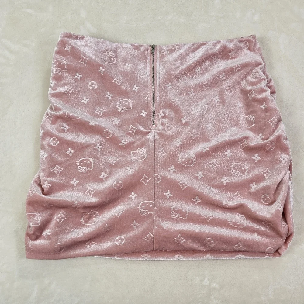 OUCHHH Women's Hello Kitty Skirt  size 2XL - Picture 3 of 6